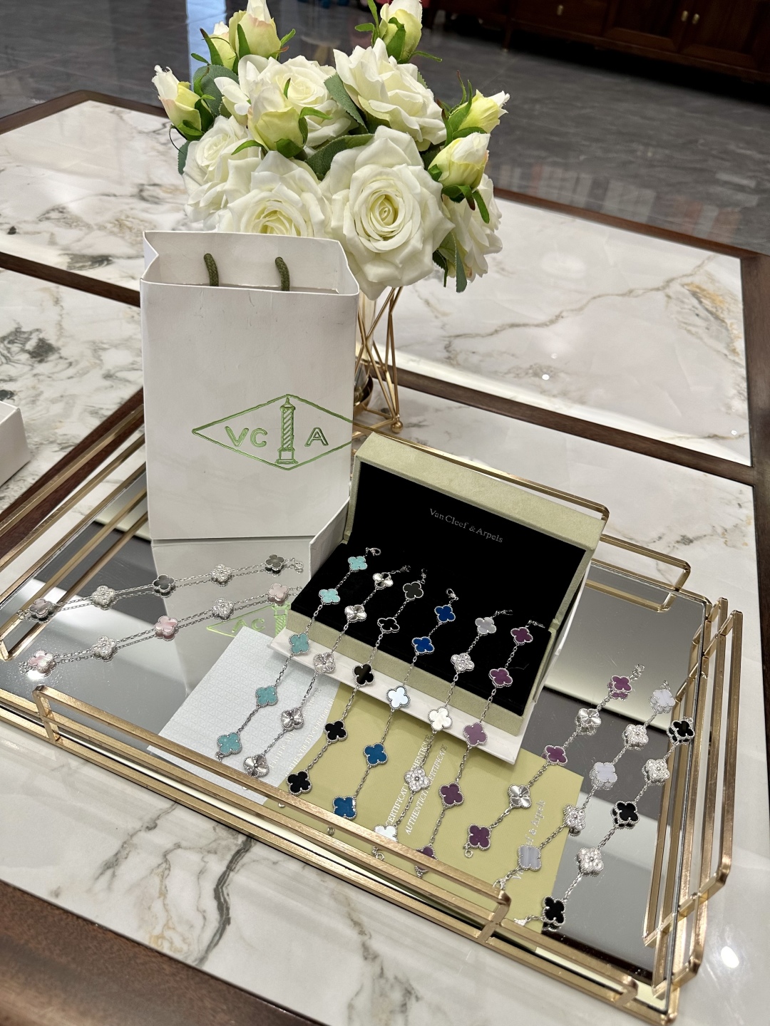 VAN CLEEF ARPELS jewelry model 146